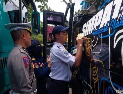 Ramp Check di Terminal Kota Batu, Sejumlah Mobil Penumpang Umum Dapat Peringatan