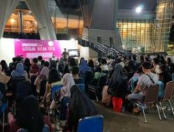 Wakil Wali Kota Batu Serahkan Ijazah Warga yang Ditahan Sekolah